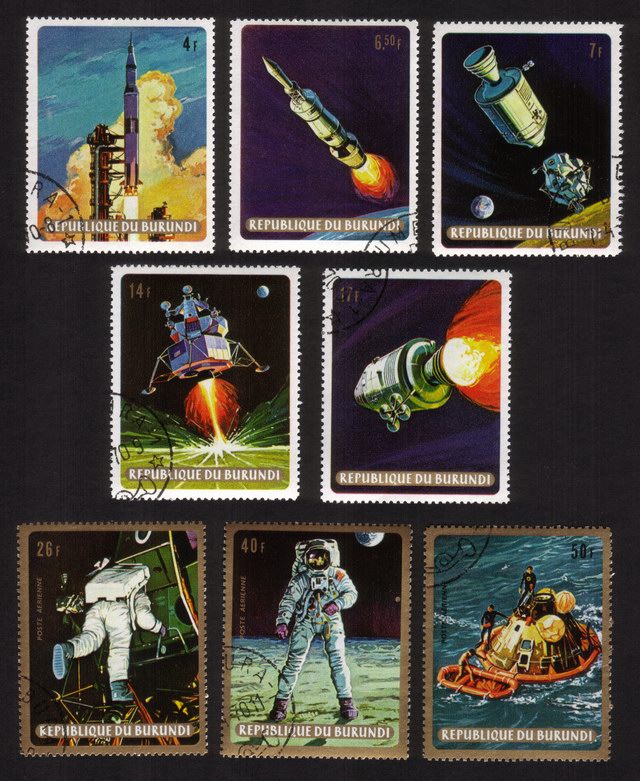 Space Issues: Moon Landing, Rockets, Capsules, Astronaut, Etc. - Complete Set of 8 Different